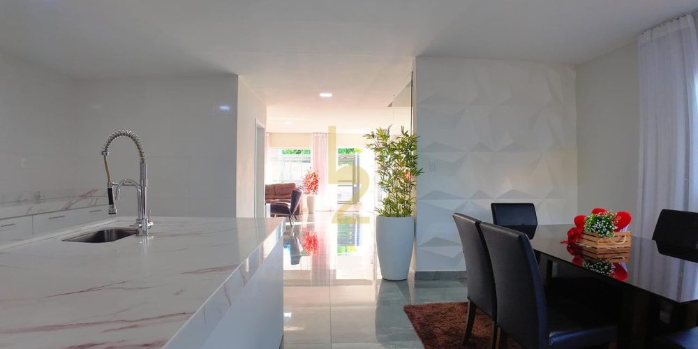acf2a6d5-1ed6-4ae3-9742-636427ae05c8